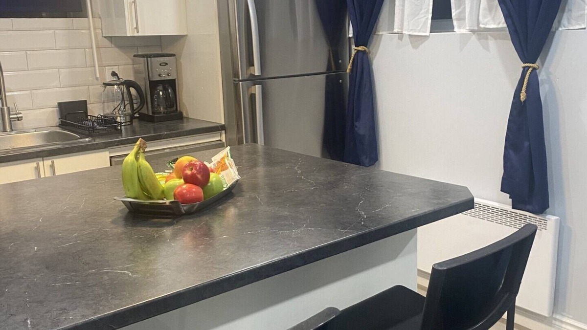 Cartierville Apartment | Oasis Montreal! Everything is ready for you! Come, and enjoy your stay!