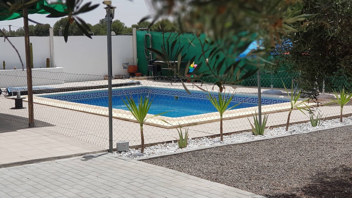 Tabernas Cottage | Oasis Pool in the Desert | BBQ and Garden