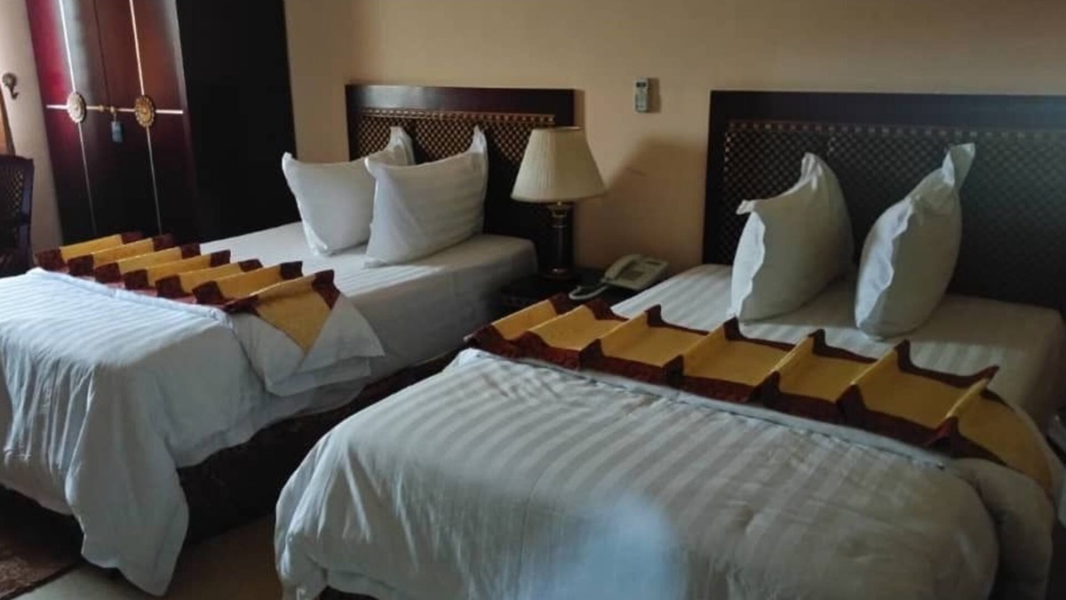 New Abirem Hotel | Obaa'S Golden Plaza Hotel