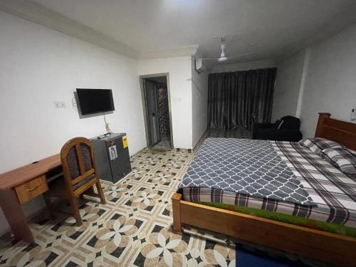 Pepease House | Obaahemaa Owiredua Royal Castle guest house