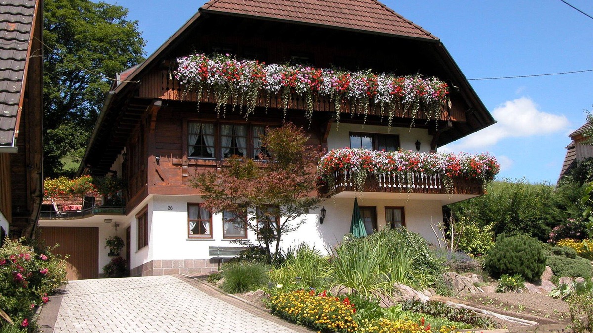 Gutach Condo | Oberbauernhof - Apartment Stübleberg | Lovely apartment in a beautiful Black Forest house