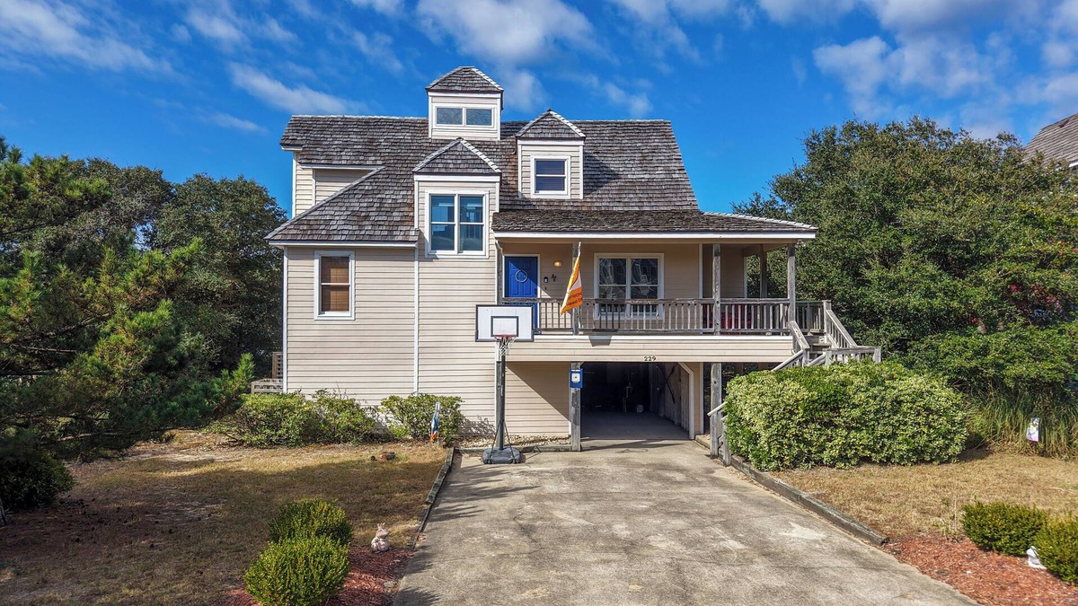 Nags Head House | OBX Getaway: Luxury 2-Bedroom Home w/360° Views, Golf, Tennis & Fishing Pier