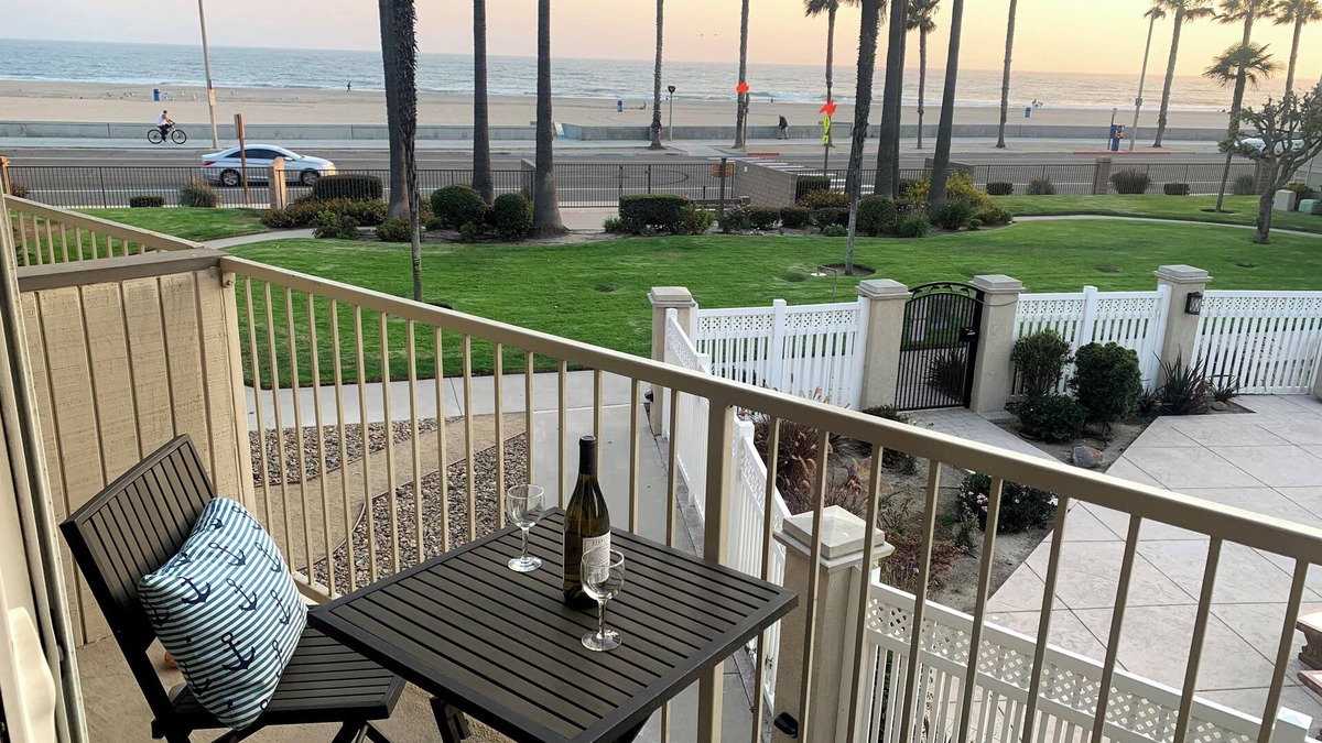 Port Hueneme Condo | Ocean and Pool Views from the Living Room and Bedroom!