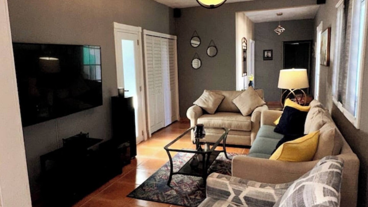 Montalva House | Ocean Breeze - Beach Escape
