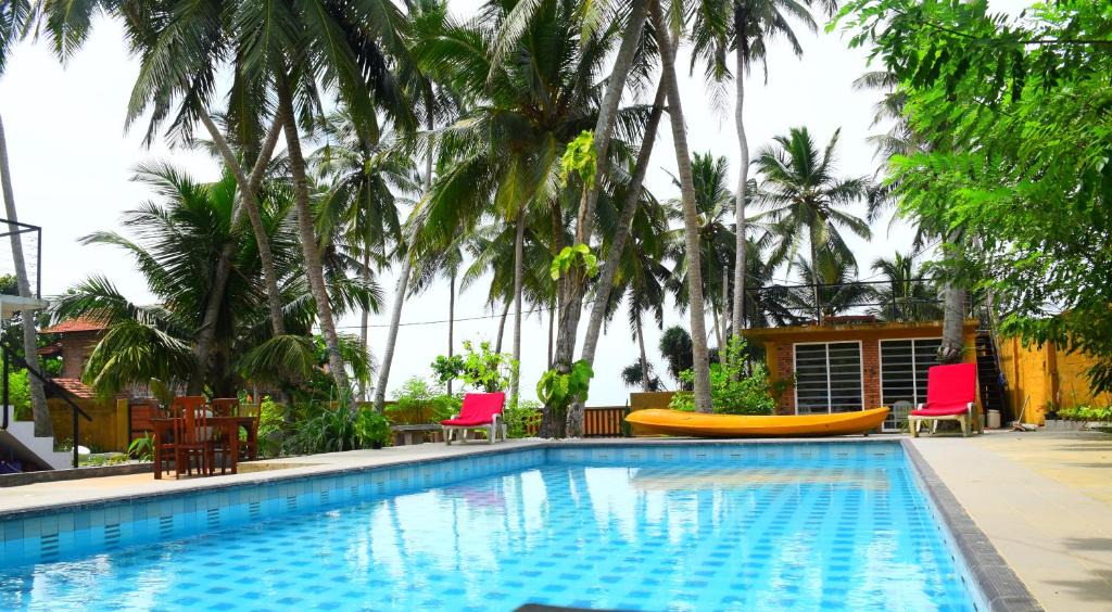 Balapitiya Bed & Breakfast | Ocean Caves, Balapitiya