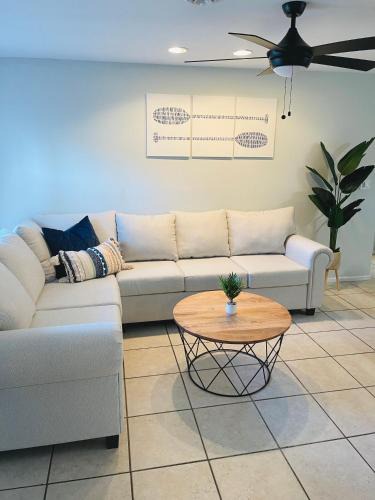North Ocean City Apartment | Ocean City, MD Waterfront Villa