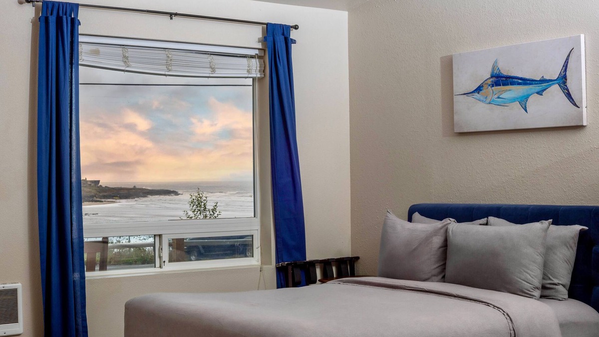 Yachats Apartment | Ocean Cove Inn #2 - Ocean View