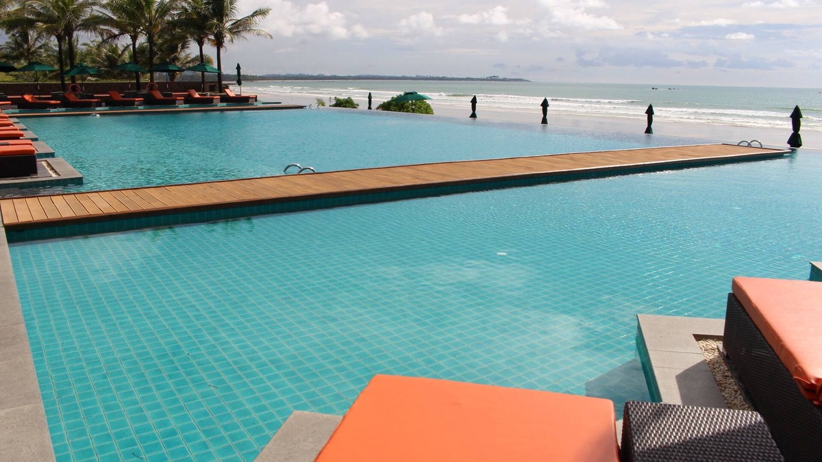 Ngwe Saung House | Ocean Front Campgrounds