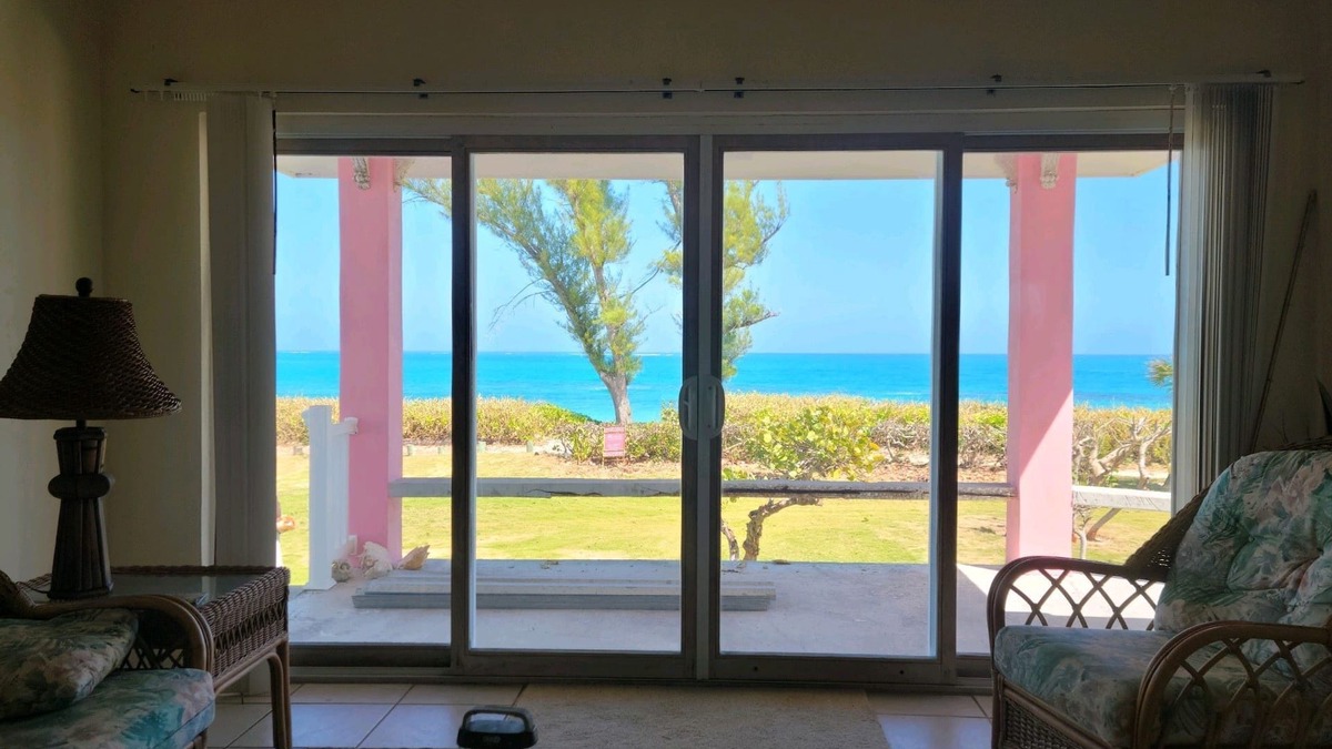 Green Turtle Cay Villa | OCEAN FRONT Conch Pearl -Green Turtle Cay with a dock! 25% fall DISCOUNT!