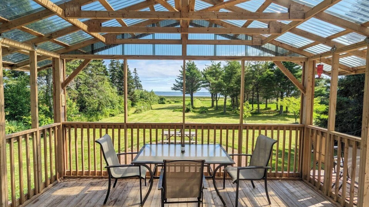 Bayside Cottage | Ocean Front Cozy Cottage Home on Private Beach & Boardwalk With Pool