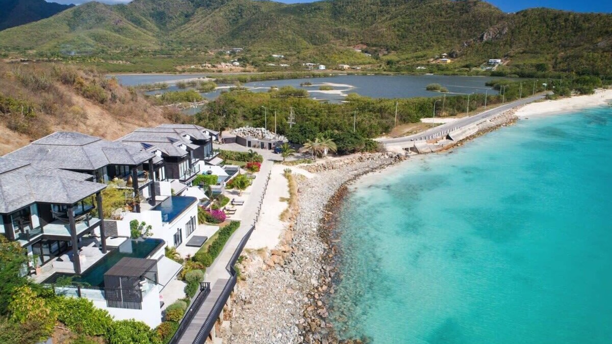 Fryes Beach Villa | Ocean front modern three bedroom apartment in e spectacular resort