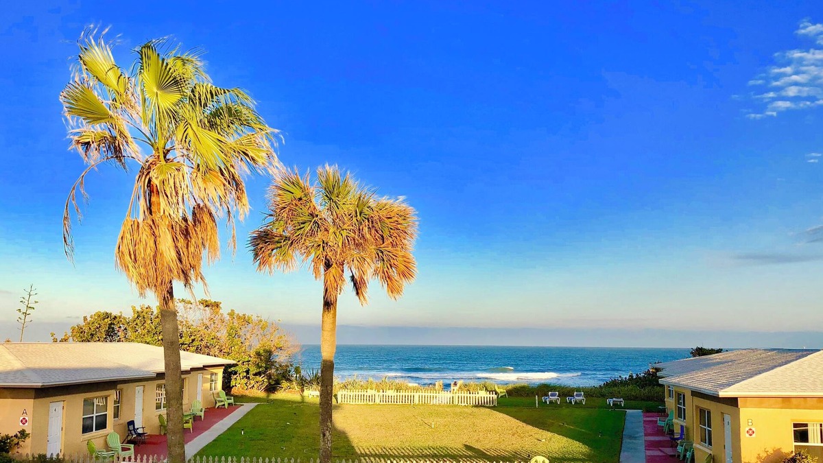 Indialantic Apartment | Ocean Front Paradise Resort