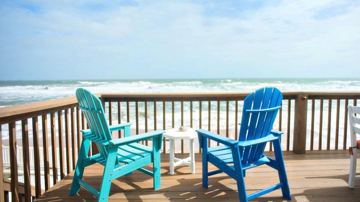 South Ponte Vedra Beach House | Ocean front single family home fully fenced yard!