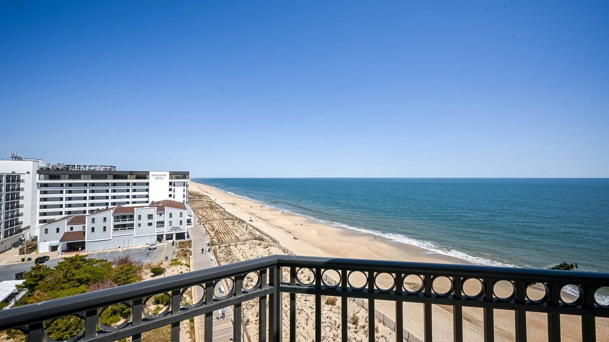 The Pines Condo | Ocean Front Studio Rehoboth Beach