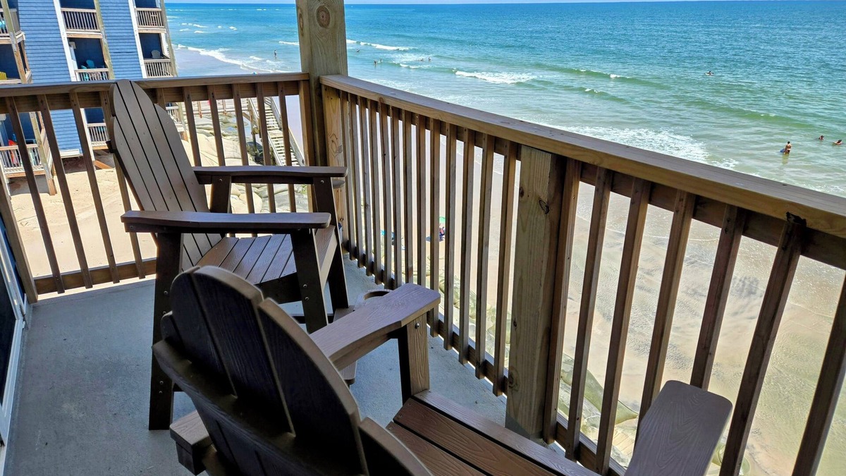 Sneads Ferry Condo | Ocean Front Condo directly on the beach