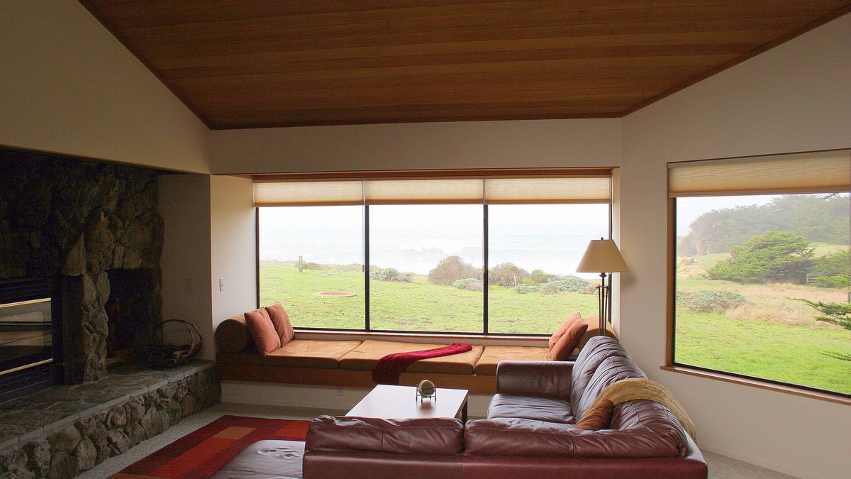 Sea Ranch House | OCEAN FRONT-WHITE WATER VU from every room - above Del Mar Cove