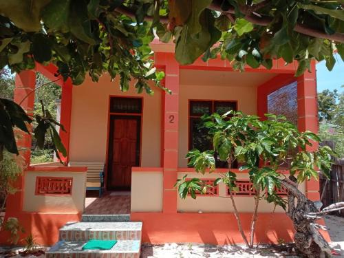 South Sulawesi House | Ocean Holiday liukang
