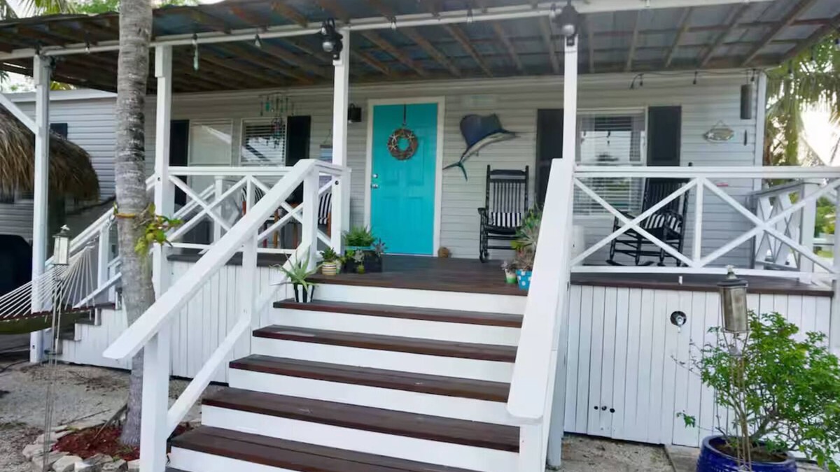 Key Largo House | Ocean-Inspired Key Largo Coconut Cottage