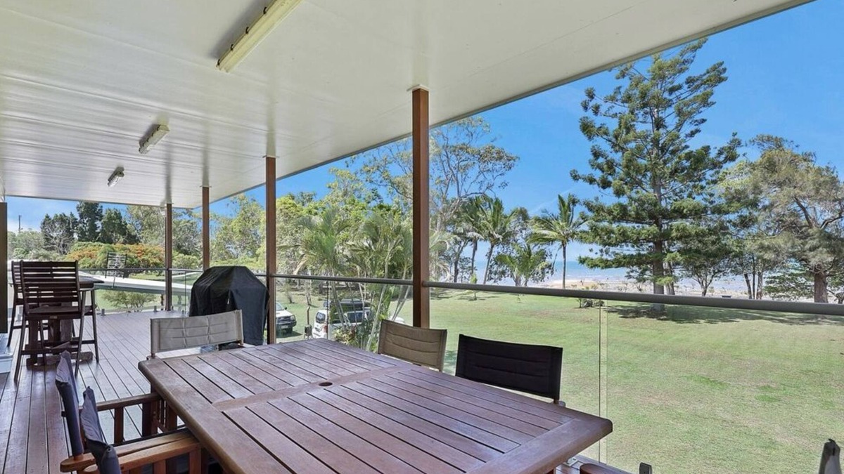 St Helens Beach House | Ocean Luxe Escape beachside beauty