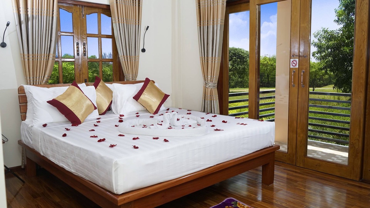 Ngapali Hotel | Ocean Ngapali Lodge