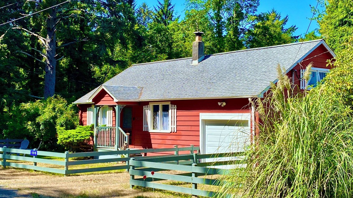 Ocean Park House | Ocean Park Beach Cottage