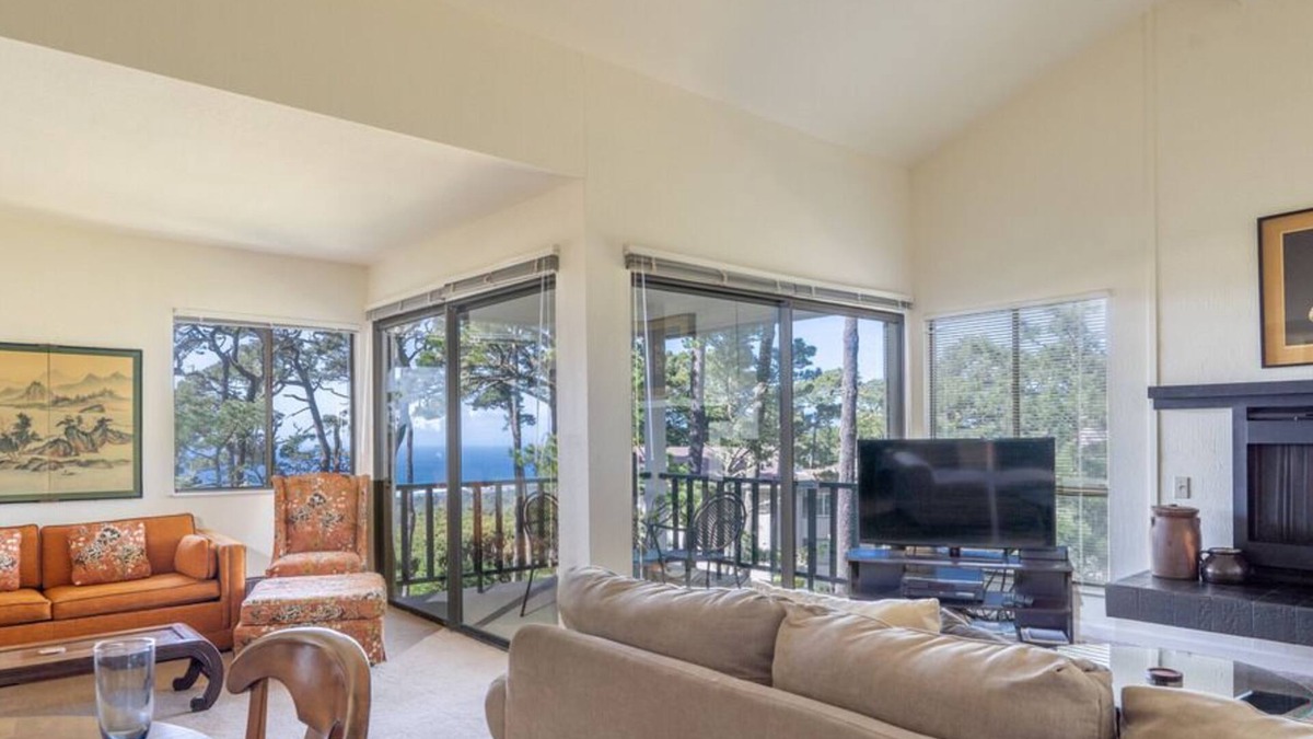 Monterey Condo | Ocean Pines #3 - Pebble Beach Condo - In the Treetops