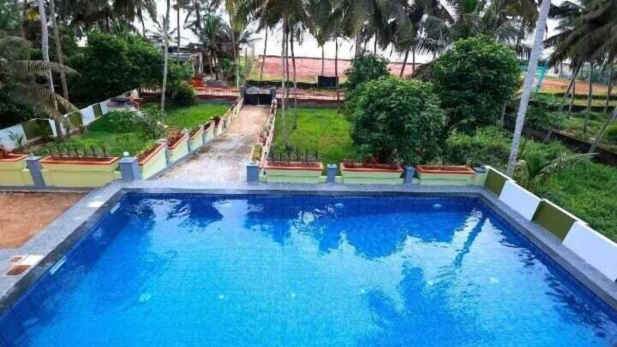 Poovar Villa | Ocean Queen Palace
