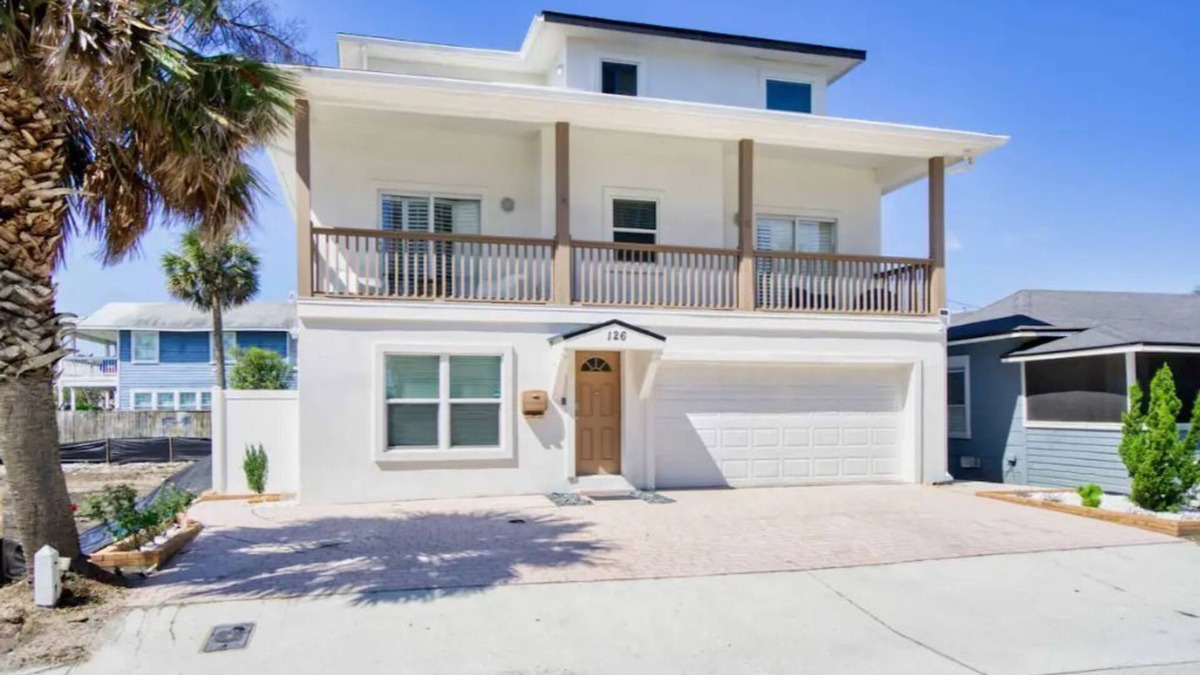 Jacksonville Apartment | Ocean Seaside Escape Bn