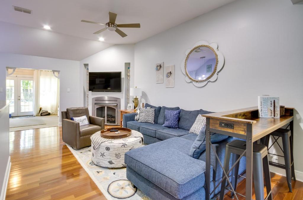 St. Martin House | Ocean Springs Home with Fire Pit and Game Room!