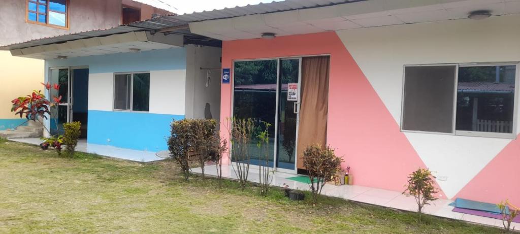 Mompiche House | OCEAN surf