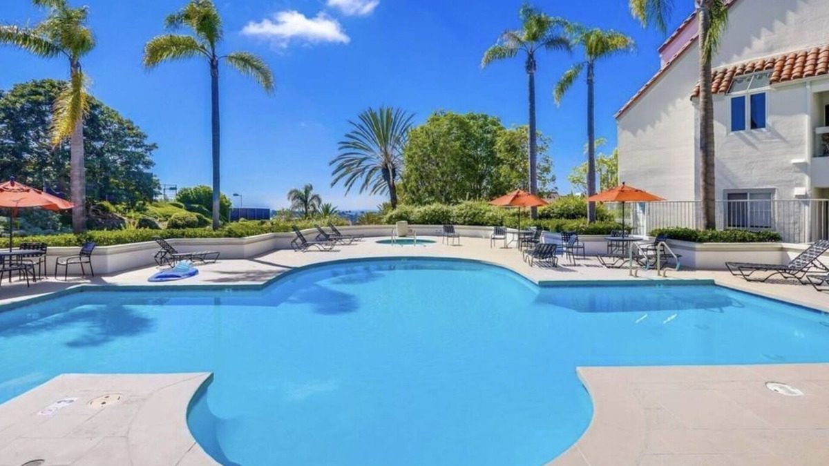 Laguna Niguel House | Ocean View 2BD/2BA Townhome with Air Conditioning, 2 Car Garage, Beach Gear