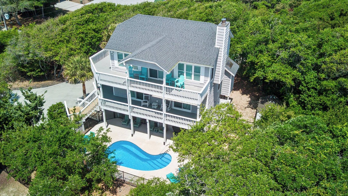 Emerald Isle House | Ocean View 3BR w/Pool, Game Room & Decks – Short Walk to Beach!