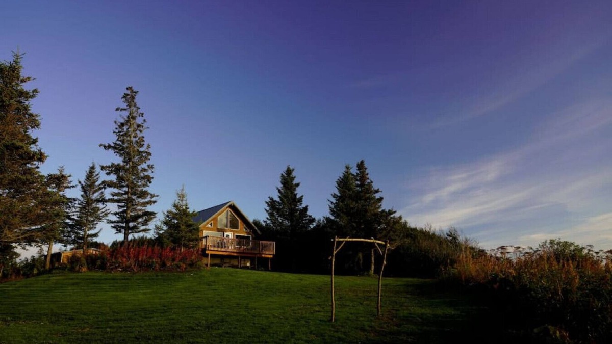 Anchor Point Cabin | Ocean-view Cabins on the Anchor Point Bluff