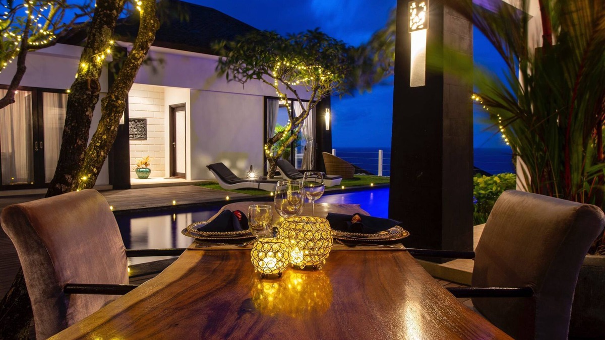 Kampial Villa | Ocean View Four Bedroom Villa