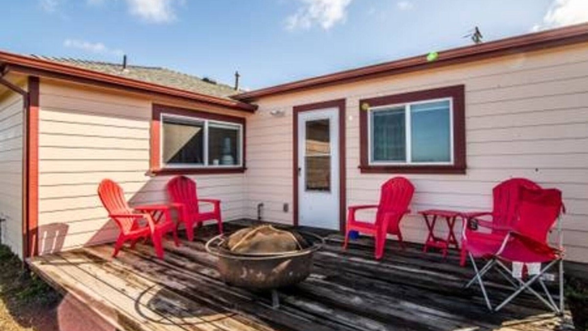Pescadero House | Ocean view guesthouse just minutes from the beaches and multiple State Parks