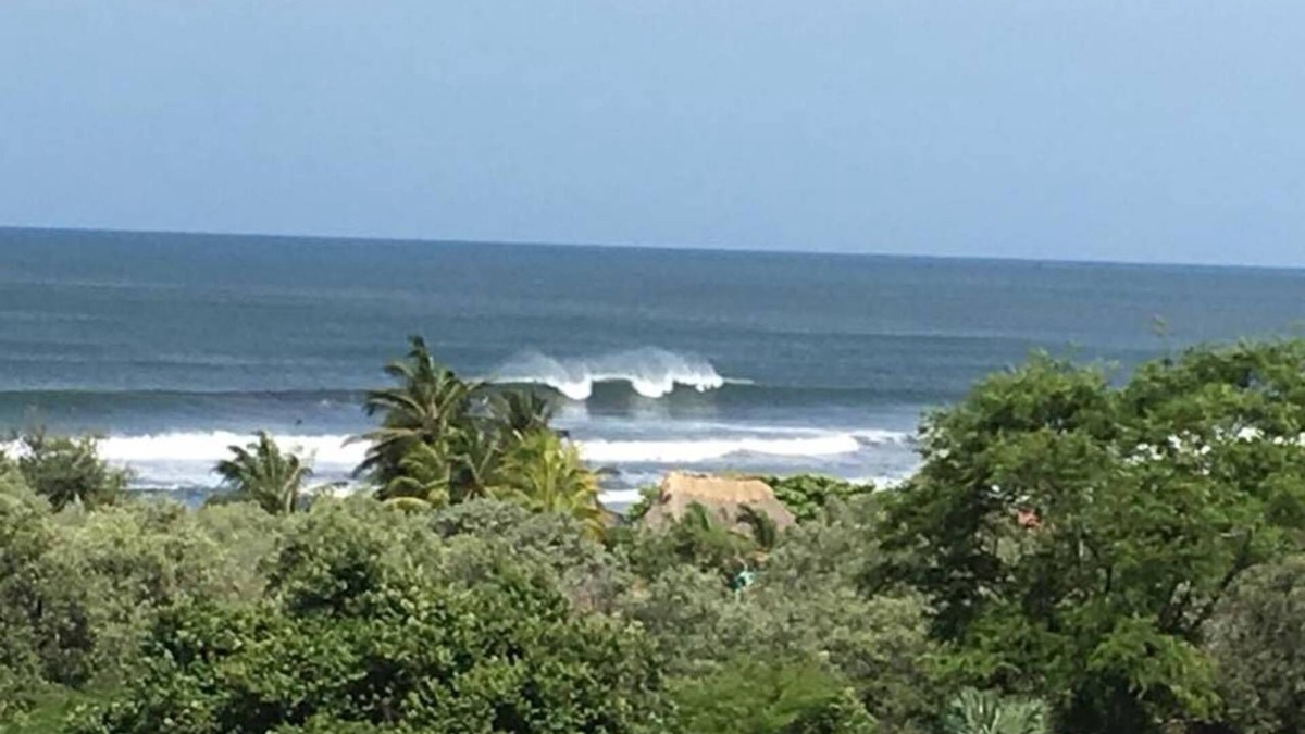 Aserradores House | Ocean View House overlooking great surf 4 min. walk down hill