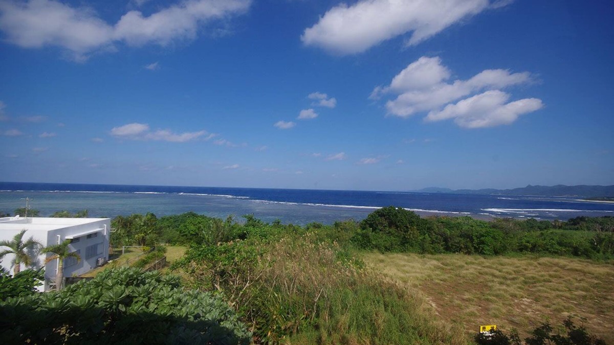 Kabira House | Ocean view! Location overlooking the East China Sea! Accommodates up to 9 people