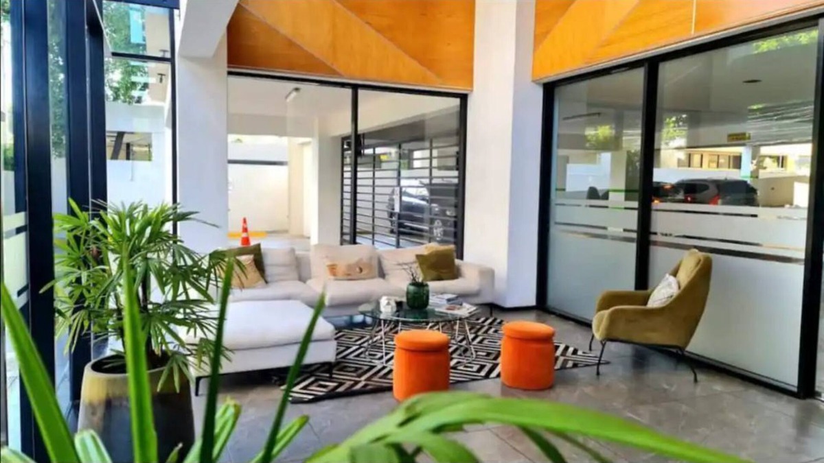 Evaristo Morales Apartment | Ocean View Luxurious Condo, Pool,Gym,Sauna,Theater