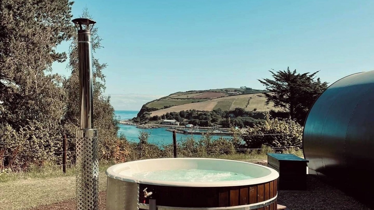 Glenarm House | Ocean View Pods