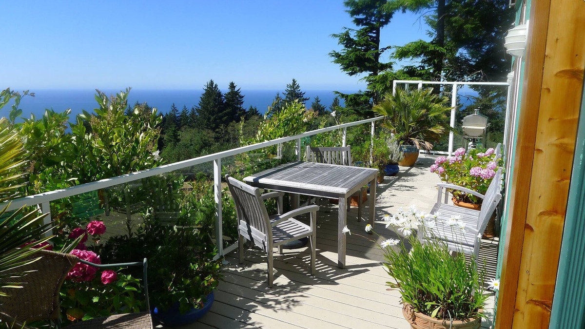 Florence Cottage | Ocean View Retreat, Florence/Yachats, OR