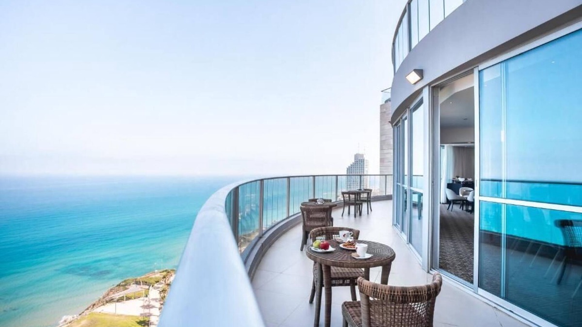 Netanya Apartment | Ocean View Suite