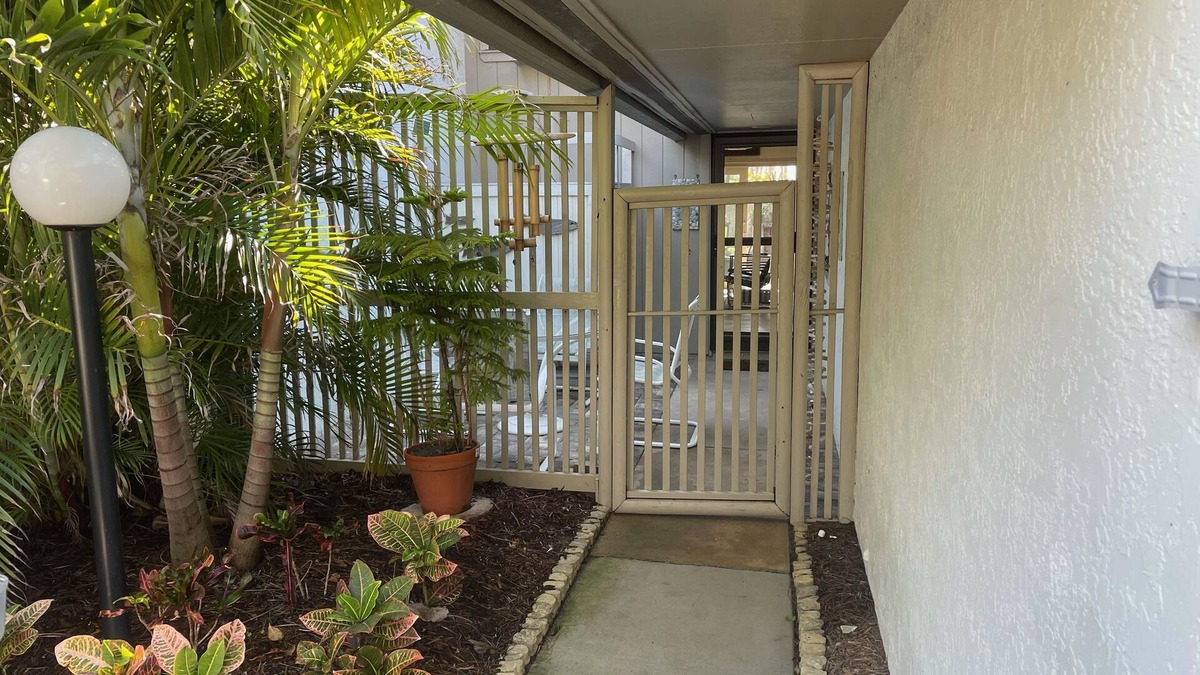 Indialantic Condo | Ocean view townhouse steps to the beach