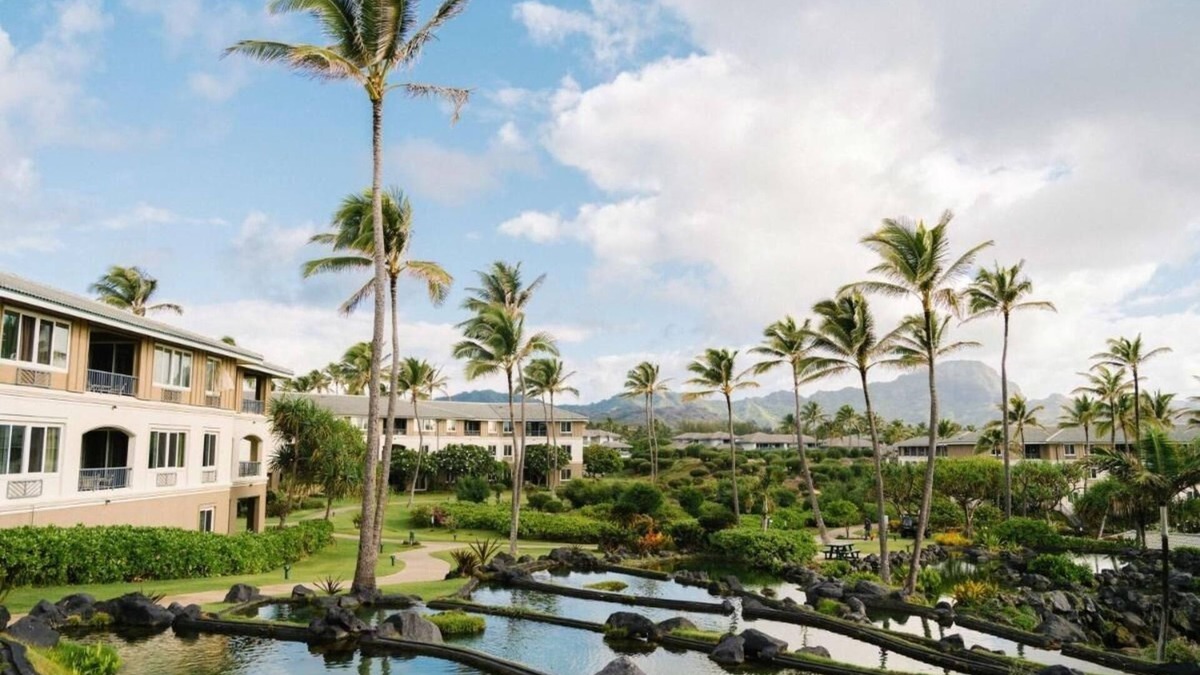 Poipu Hotel | Ocean View Unit by Mahaulepu Trail, Great Pool & Free Parking + Full Kitchen