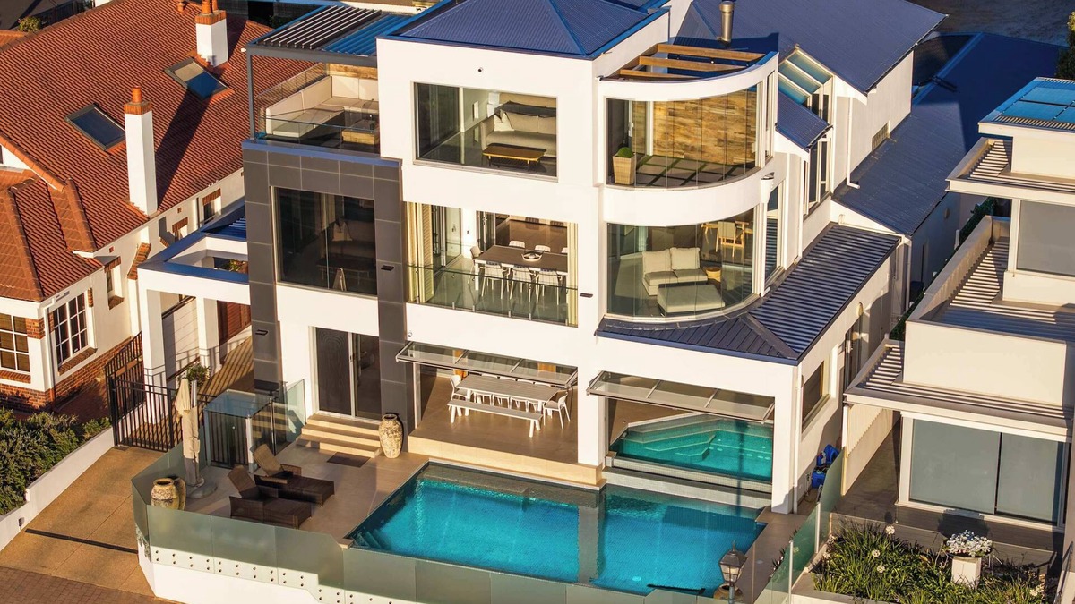 Brighton House | Ocean View Villa with Pool, Spa & Cinema