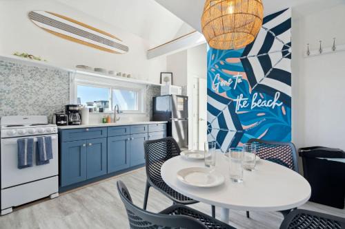 Hampton Apartment | Ocean Views Newly Renovated Private Balcony