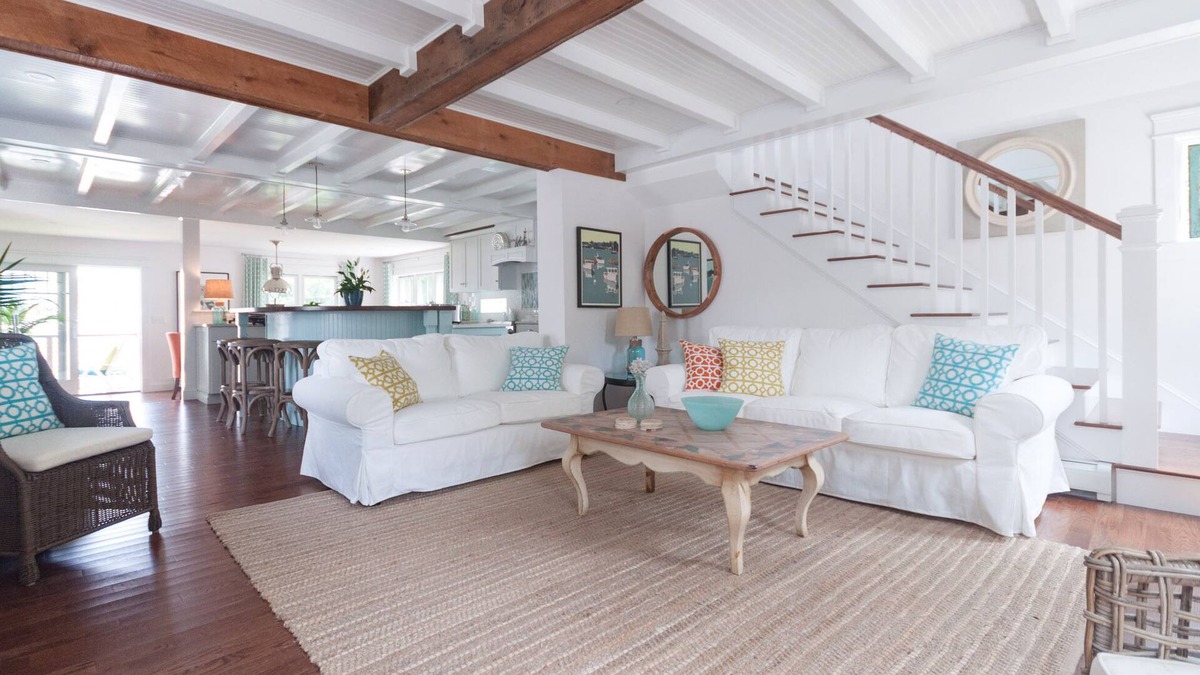 Loveitts Field House | OCEAN VIEWS, Rooftop Deck, HOT TUB, new back deck! 3-min walk to Willard Beach