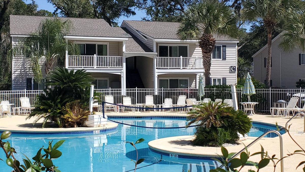 Demere Park Condo | Ocean Walk 1Bd/1Ba Condo Close to the Village Pier Area