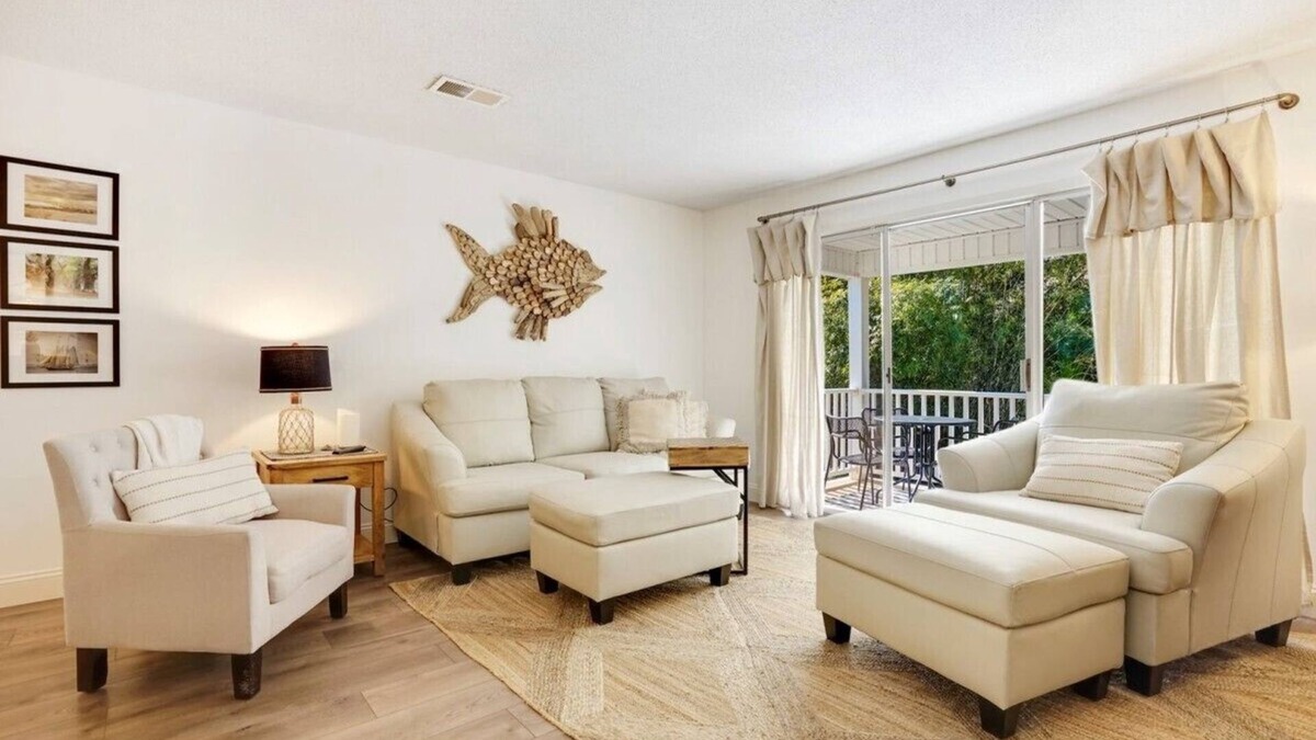 Demere Park Condo | Ocean Walk T12 in St Simons Island