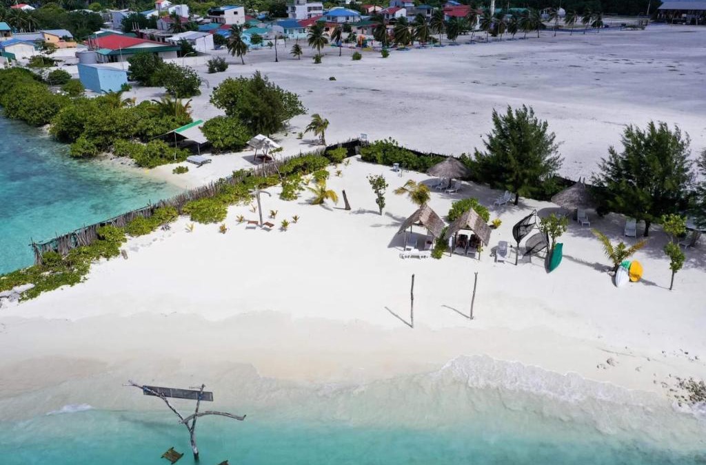 Gaafaru House | Ocean Waves Inn