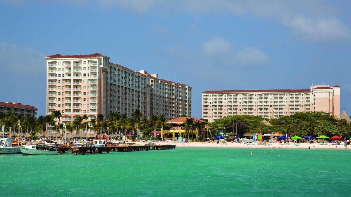 Palm Beach Resort | Oceanfront - 2 Bedroom - Marriott's Aruba Surf Club - Full Resort Access